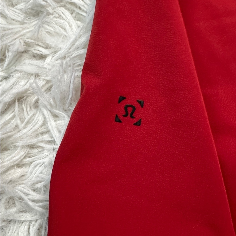 Lululemon Channel Cross Short *7" Updated Game Day Red - Picture 4 of 7